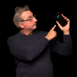 Enrico pointing at his phone